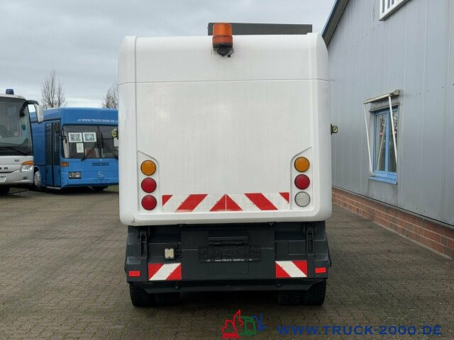 Ravo 540 3 Besensystem Sweeper + Sprühen 50 Km/h - Kehrmaschine: das Bild 4 Ravo 540 3 Besensystem Sweeper + Sprühen 50 Km/h - Kehrmaschine: das Bild 4