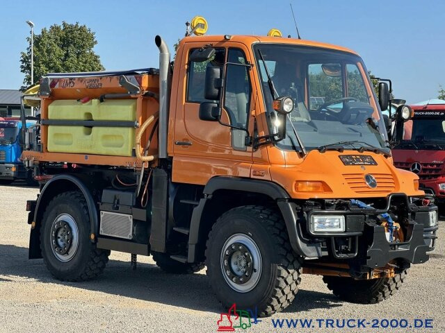 Schneeräumfahrzeug Unimog U400 Winterdienst Salzstreuer - *Schneeschild*: das Bild 6