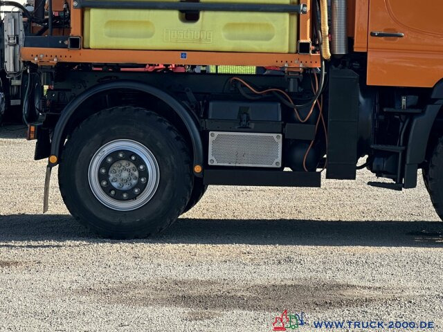 Schneeräumfahrzeug Unimog U400 Winterdienst Salzstreuer - *Schneeschild*: das Bild 12