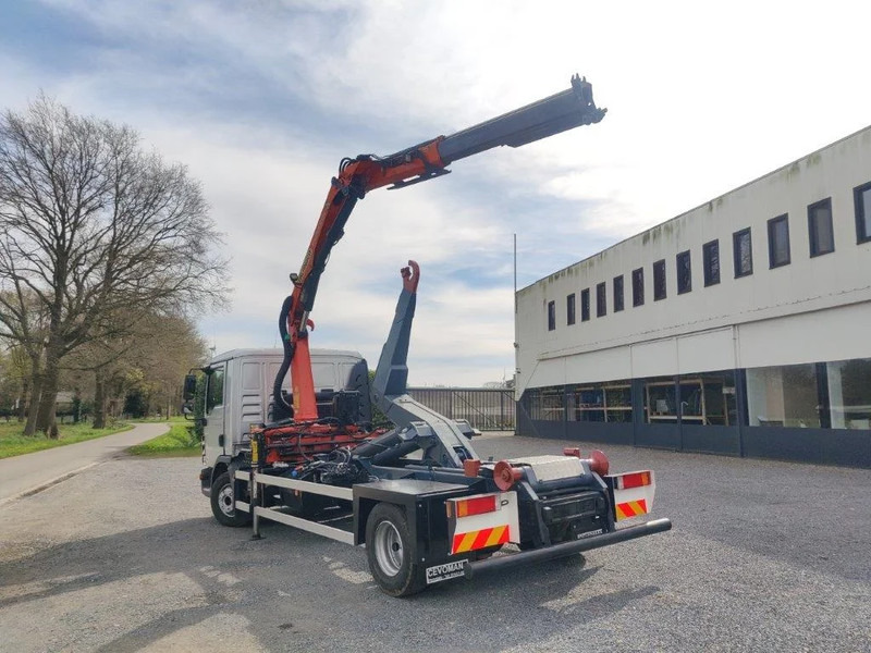MAN TGL 12.250 Containersysteem met kraan Palfinger PK9001 + Remote - Abrollkipper, Autokran: das Bild 4 MAN TGL 12.250 Containersysteem met kraan Palfinger PK9001 + Remote - Abrollkipper, Autokran: das Bild 4