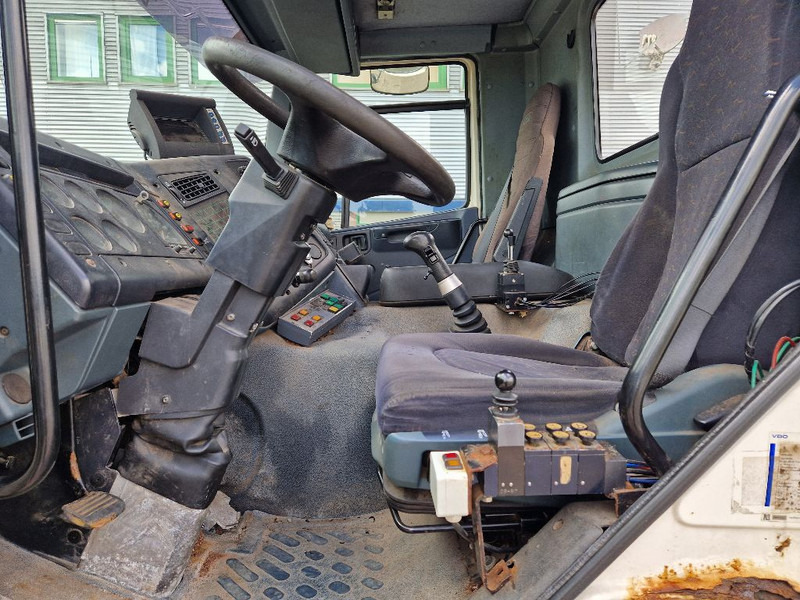 Ginaf M 3232-S - Abrollkipper: das Bild 5 Ginaf M 3232-S - Abrollkipper: das Bild 5