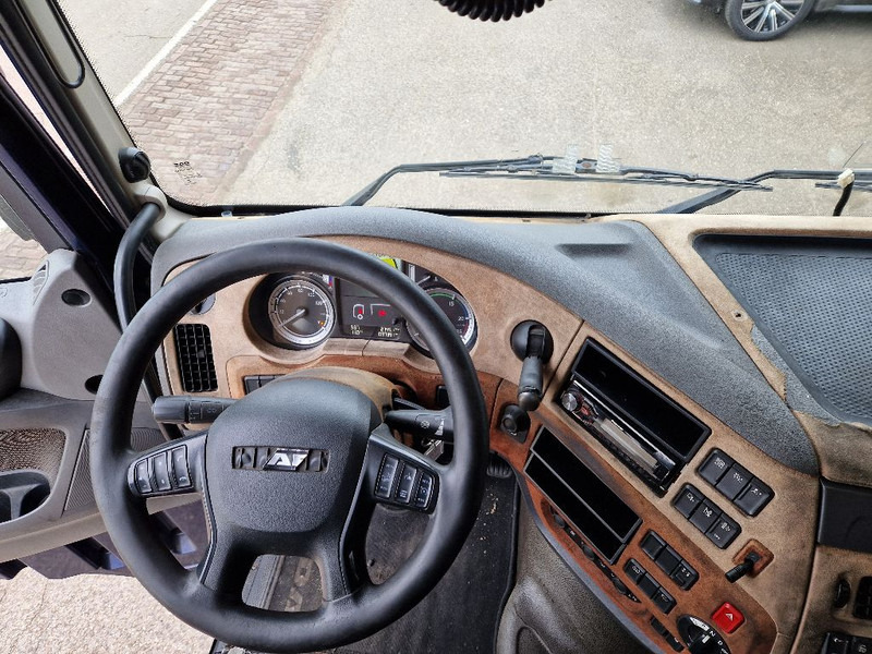 DAF XF 440 FT - Sattelzugmaschine: das Bild 2 DAF XF 440 FT - Sattelzugmaschine: das Bild 2