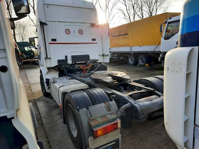 Scania R 124 LA 470 - Sattelzugmaschine: das Bild 4 Scania R 124 LA 470 - Sattelzugmaschine: das Bild 4