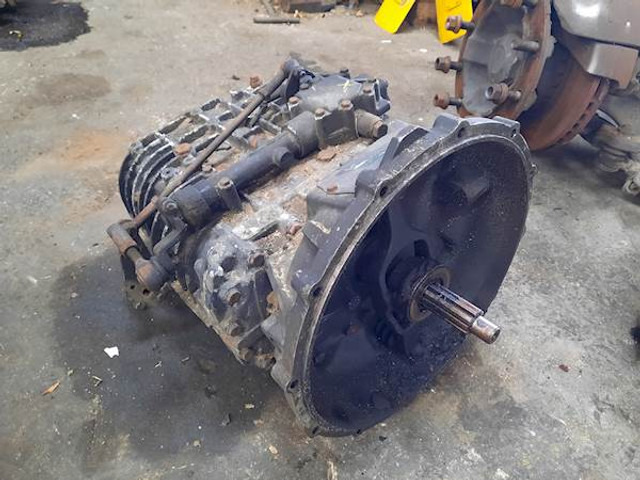 ZF 6S890 - Getriebe für LKW: das Bild 2 ZF 6S890 - Getriebe für LKW: das Bild 2
