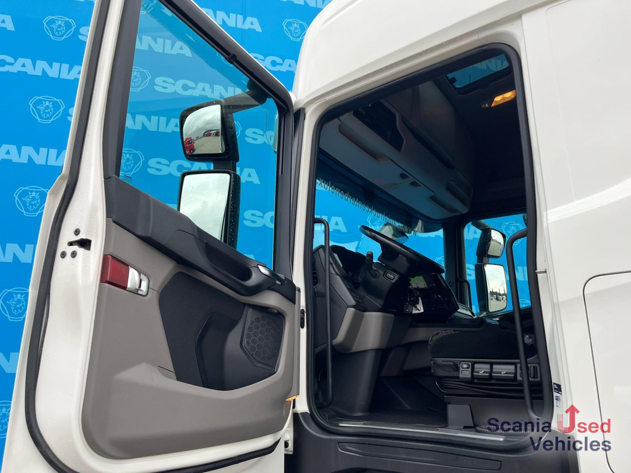 SCANIA S 500 A4x2NB DIFF-L RETARDER P-AIRCO FULL AIR ACC - Sattelzugmaschine: das Bild 2 SCANIA S 500 A4x2NB DIFF-L RETARDER P-AIRCO FULL AIR ACC - Sattelzugmaschine: das Bild 2