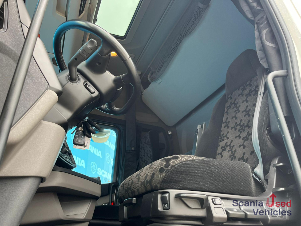 SCANIA S 500 A4x2NB DIFF-L RETARDER P-AIRCO FULL AIR ACC - Sattelzugmaschine: das Bild 3 SCANIA S 500 A4x2NB DIFF-L RETARDER P-AIRCO FULL AIR ACC - Sattelzugmaschine: das Bild 3