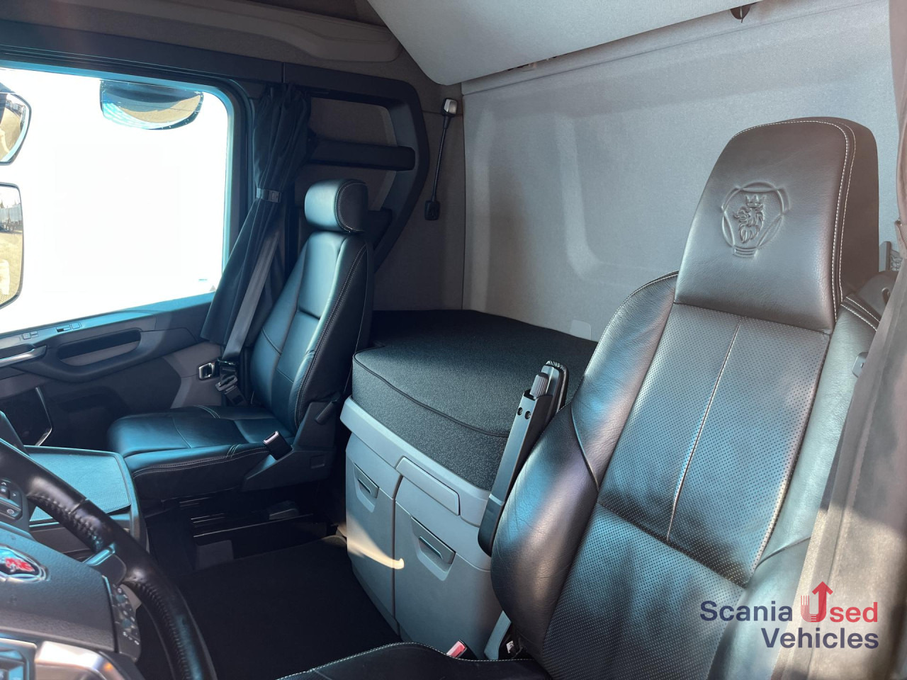 SCANIA S 500 A6x2/4NB DIFF-L RETARDER FULL AIR ACC - Sattelzugmaschine: das Bild 5 SCANIA S 500 A6x2/4NB DIFF-L RETARDER FULL AIR ACC - Sattelzugmaschine: das Bild 5