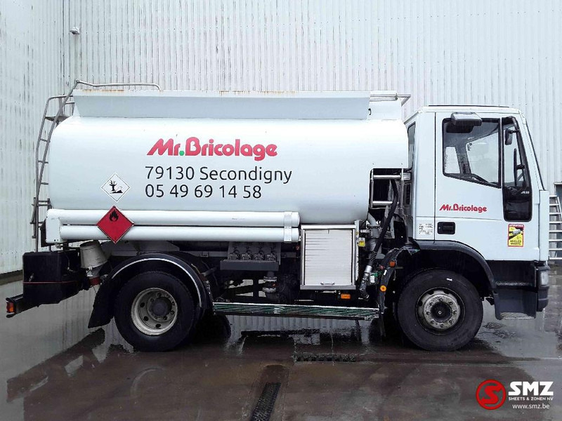 Iveco Eurocargo 150 E 18 10000L 4 compartiments - Tankwagen: das Bild 3 Iveco Eurocargo 150 E 18 10000L 4 compartiments - Tankwagen: das Bild 3