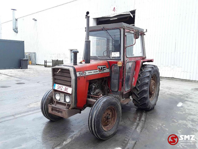 Massey Ferguson 560 - Traktor: das Bild 3 Massey Ferguson 560 - Traktor: das Bild 3