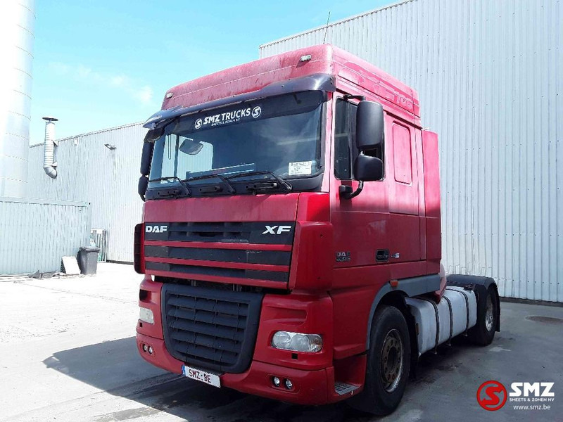 DAF 105 XF 460 manual - Sattelzugmaschine: das Bild 3 DAF 105 XF 460 manual - Sattelzugmaschine: das Bild 3