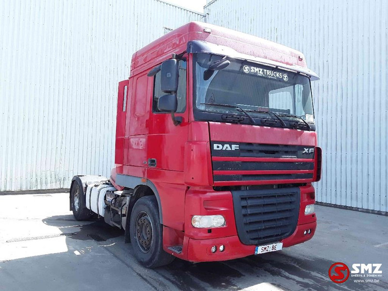 DAF 105 XF 460 manual - Sattelzugmaschine: das Bild 1 DAF 105 XF 460 manual - Sattelzugmaschine: das Bild 1
