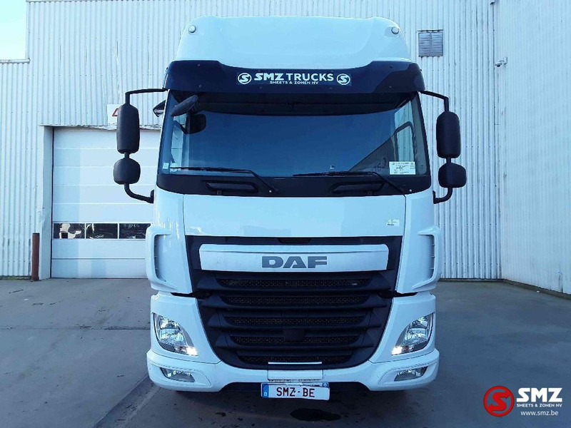 DAF 85 CF 460 Zf intarder - Sattelzugmaschine: das Bild 2 DAF 85 CF 460 Zf intarder - Sattelzugmaschine: das Bild 2