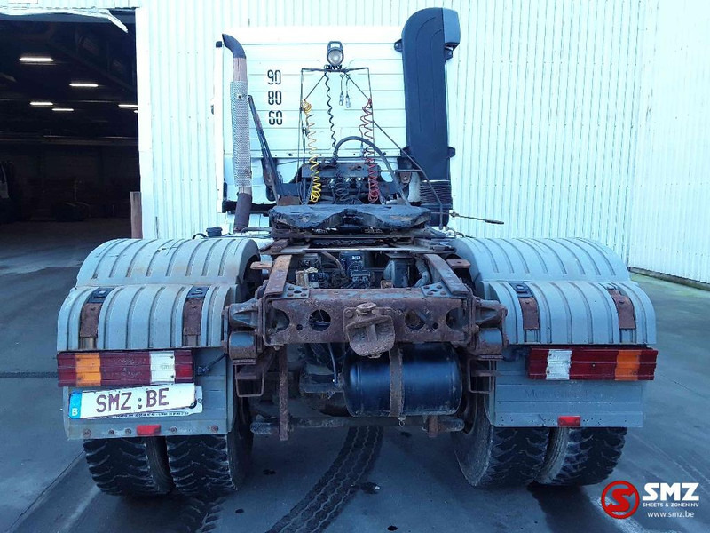 Sattelzugmaschine Mercedes-Benz Actros 2044 4x4 retarder hydrauclic: das Bild 10