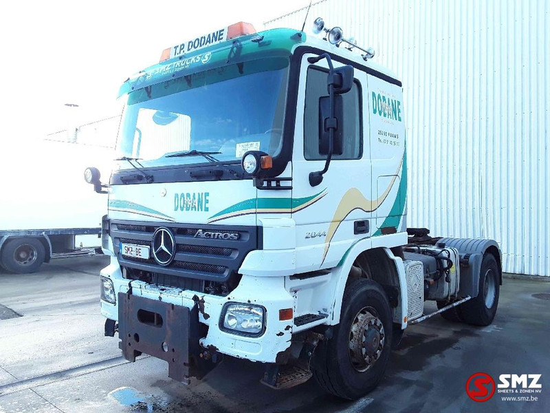 Mercedes-Benz Actros 2044 4x4 retarder hydrauclic - Sattelzugmaschine: das Bild 3 Mercedes-Benz Actros 2044 4x4 retarder hydrauclic - Sattelzugmaschine: das Bild 3