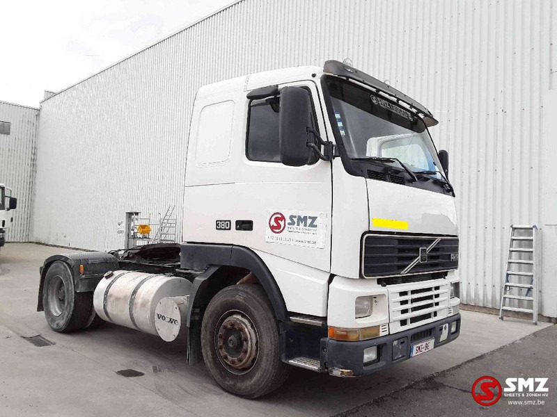 Volvo FH 12 380 Big axle portugese truck - Sattelzugmaschine: das Bild 1 Volvo FH 12 380 Big axle portugese truck - Sattelzugmaschine: das Bild 1