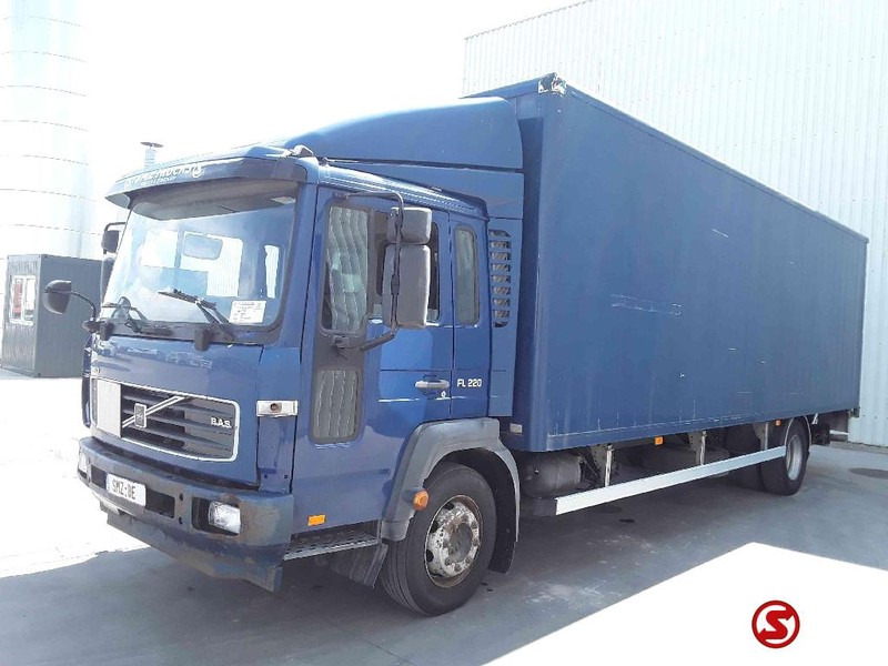 Volvo FL 220 - Koffer LKW: das Bild 3 Volvo FL 220 - Koffer LKW: das Bild 3