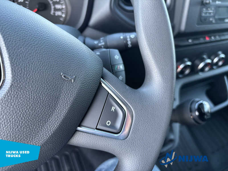 Kleintransporter, Zustand - NEU Renault Master 135 L3H2 Parkeersensoren + Cruise control: das Bild 10