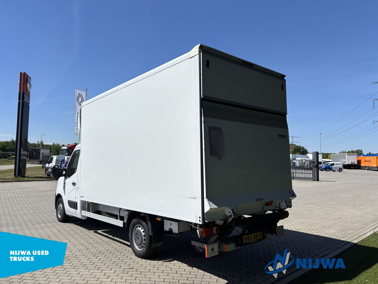 Renault Master T35 145 Laadklep + Airco - Fahrgestell LKW: das Bild 4 Renault Master T35 145 Laadklep + Airco - Fahrgestell LKW: das Bild 4