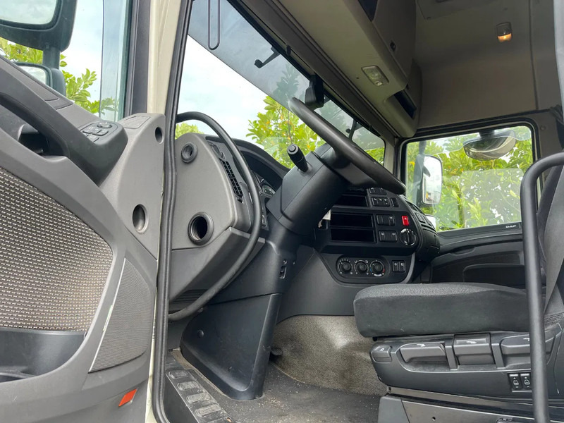 DAF XF 410 FT SC Euro6 - Sattelzugmaschine: das Bild 5 DAF XF 410 FT SC Euro6 - Sattelzugmaschine: das Bild 5
