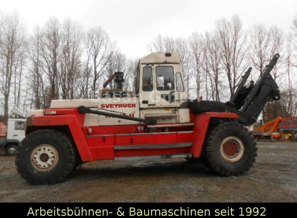 Rundholzstapler/Logstacker Svetruck TMF 15/11-54 - Flurförderzeug: das Bild 2 Rundholzstapler/Logstacker Svetruck TMF 15/11-54 - Flurförderzeug: das Bild 2