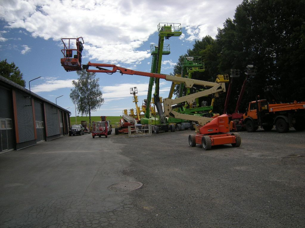 JLG M450 AJ Gelenkteleskoparbeitsbühne 16 m - LKW mit Arbeitsbühne: das Bild 3 JLG M450 AJ Gelenkteleskoparbeitsbühne 16 m - LKW mit Arbeitsbühne: das Bild 3