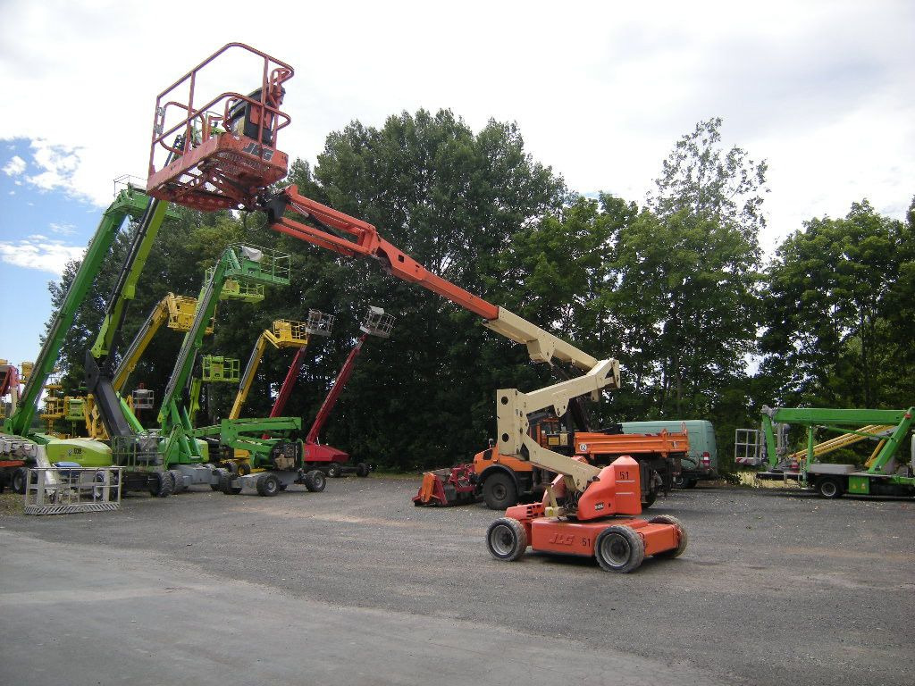 JLG M450 AJ Gelenkteleskoparbeitsbühne 16 m - LKW mit Arbeitsbühne: das Bild 4 JLG M450 AJ Gelenkteleskoparbeitsbühne 16 m - LKW mit Arbeitsbühne: das Bild 4