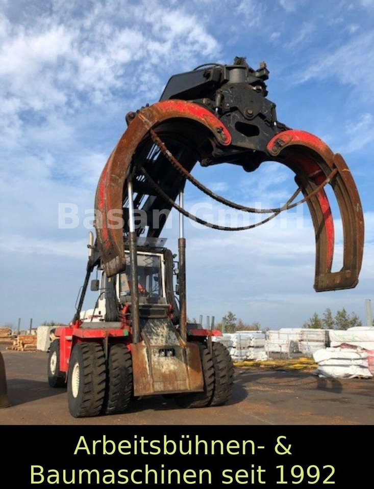 Rundholzstapler/Logstacker Svetruck TMF 15/11-54 Rundholzstapler/Logstacker Svetruck TMF 15/11-54 - Dieselstapler: das Bild 2 Rundholzstapler/Logstacker Svetruck TMF 15/11-54 Rundholzstapler/Logstacker Svetruck TMF 15/11-54 - Dieselstapler: das Bild 2