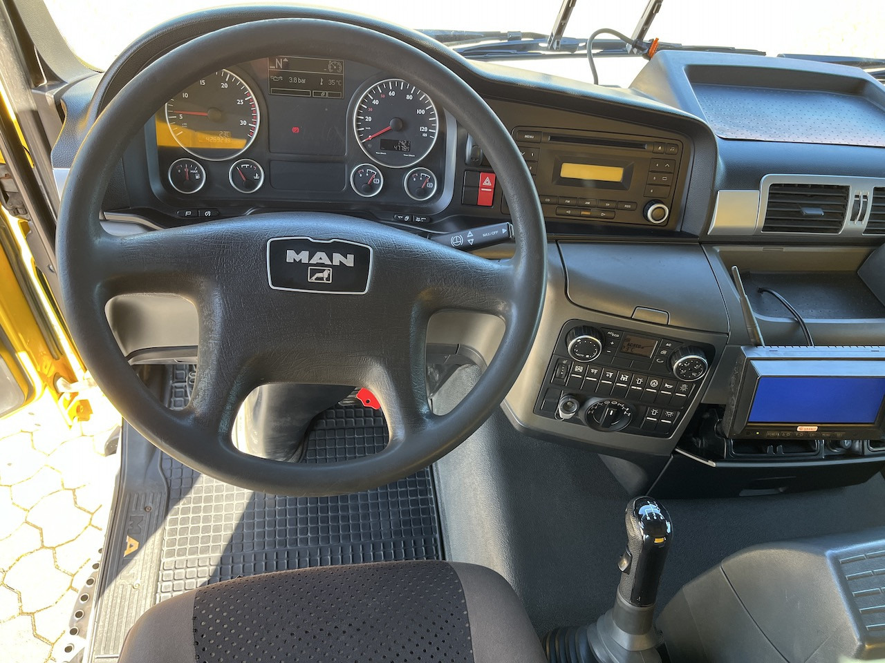 MAN TGS 28.480 6x4 4x4 Dreiseitenkipper Allrad Liftachse - Kipper: das Bild 5 MAN TGS 28.480 6x4 4x4 Dreiseitenkipper Allrad Liftachse - Kipper: das Bild 5
