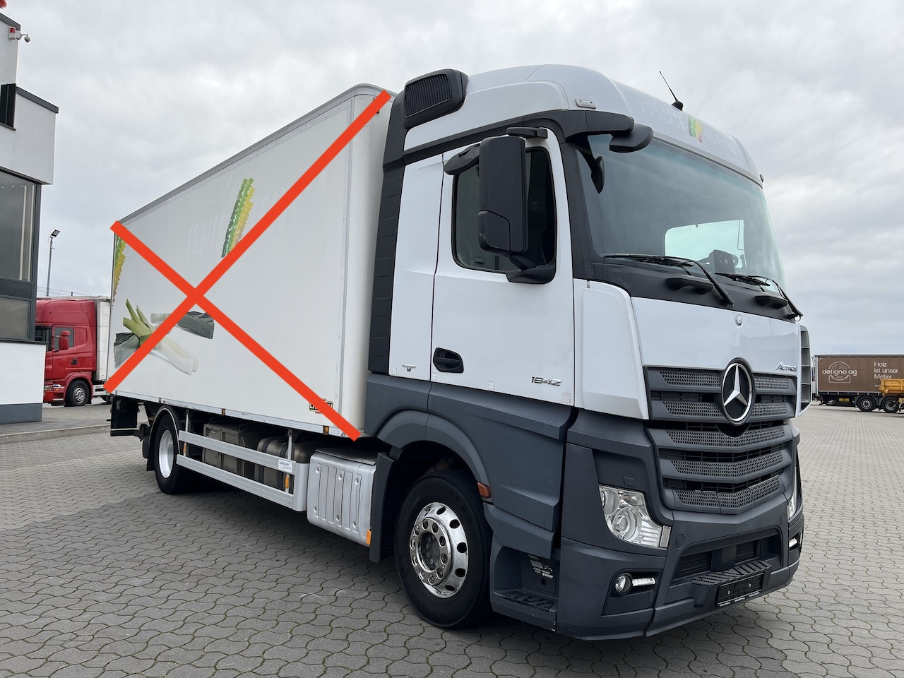 Mercedes-Benz 1842 4x2 FAHRGESTELL - Containerwagen/ Wechselfahrgestell LKW: das Bild 4 Mercedes-Benz 1842 4x2 FAHRGESTELL - Containerwagen/ Wechselfahrgestell LKW: das Bild 4