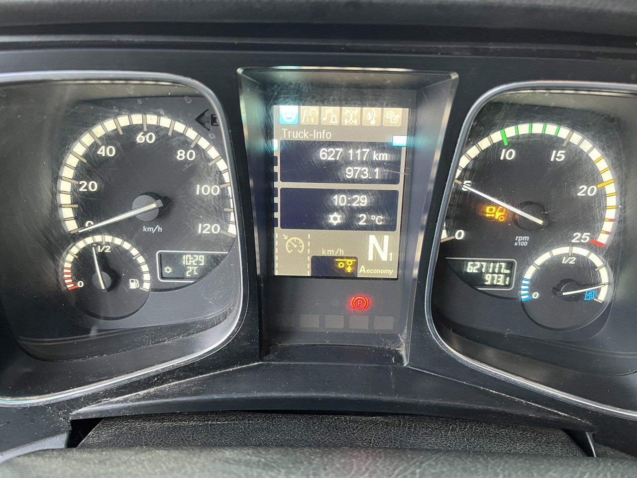 Mercedes-Benz Actros 2745 6x2 Gergen 21 70 Abrollkipper - Abrollkipper: das Bild 2 Mercedes-Benz Actros 2745 6x2 Gergen 21 70 Abrollkipper - Abrollkipper: das Bild 2