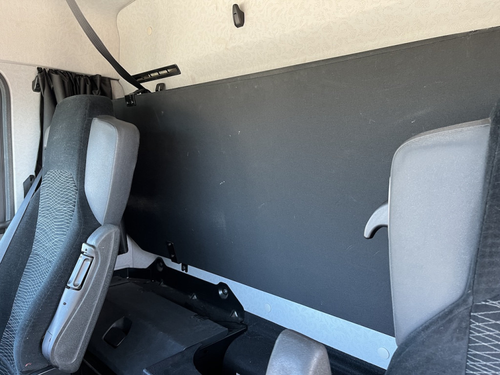 Mercedes-Benz Antos 1840 4x4 HAD LBW Kühlung Flüssigstickstoff - Koffer LKW: das Bild 4 Mercedes-Benz Antos 1840 4x4 HAD LBW Kühlung Flüssigstickstoff - Koffer LKW: das Bild 4