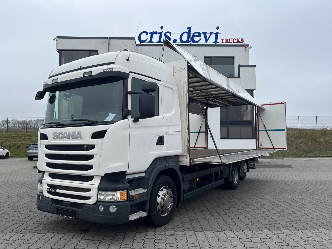 Scania R 450 6x2 Geränke Lenkachse Retarder - Getränkeaufbau LKW: das Bild 3 Scania R 450 6x2 Geränke Lenkachse Retarder - Getränkeaufbau LKW: das Bild 3