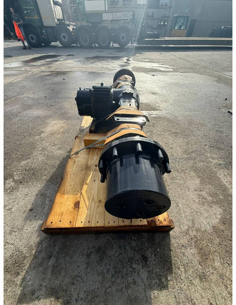 Komatsu PW140-7 REAR AXLE ASSEMBLY 20E-22-32000 - Achse und Teile für Baumaschine: das Bild 5 Komatsu PW140-7 REAR AXLE ASSEMBLY 20E-22-32000 - Achse und Teile für Baumaschine: das Bild 5