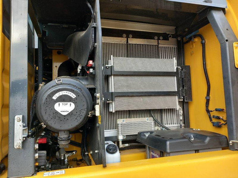 Komatsu PW160-11E0 - Mobilbagger: das Bild 3 Komatsu PW160-11E0 - Mobilbagger: das Bild 3