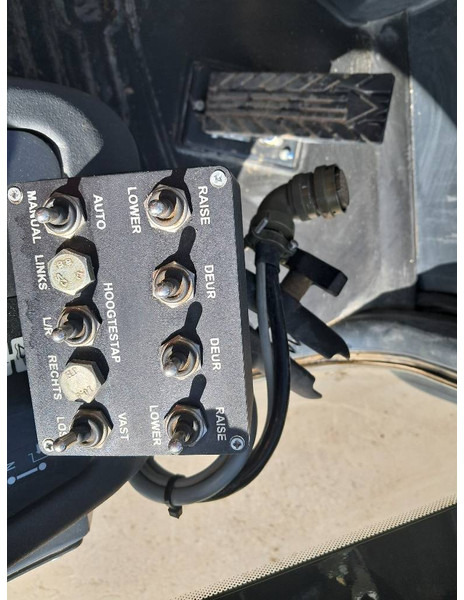 Komatsu WA100M-8 - Radlader: das Bild 5 Komatsu WA100M-8 - Radlader: das Bild 5