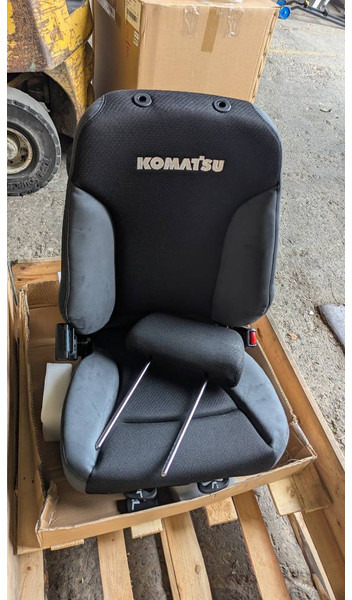 Komatsu WA380-8 SEAT ASS'Y 421-S33-6790 - Fahrerhaus und Interieur für Baumaschine: das Bild 1 Komatsu WA380-8 SEAT ASS'Y 421-S33-6790 - Fahrerhaus und Interieur für Baumaschine: das Bild 1