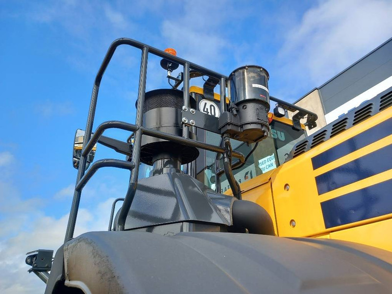 Radlader Komatsu WA480-8E0: das Bild 9