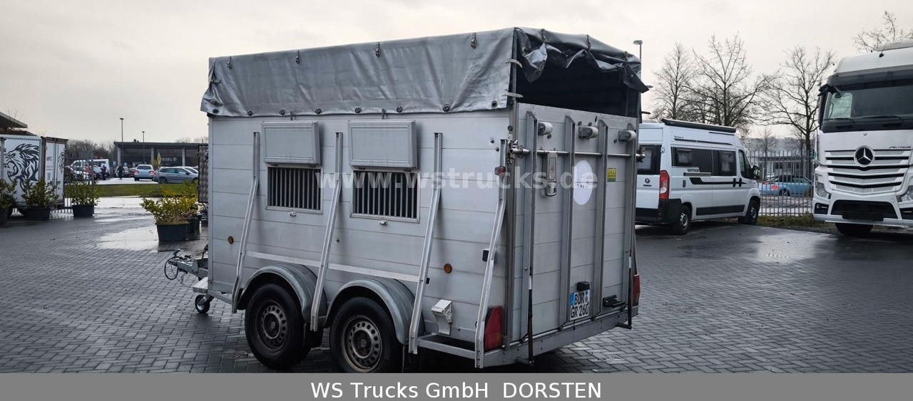 Tiertransporter Anhänger Blomert V30 Großvieh Vollalu Seilwinde Viehanhänger: das Bild 7