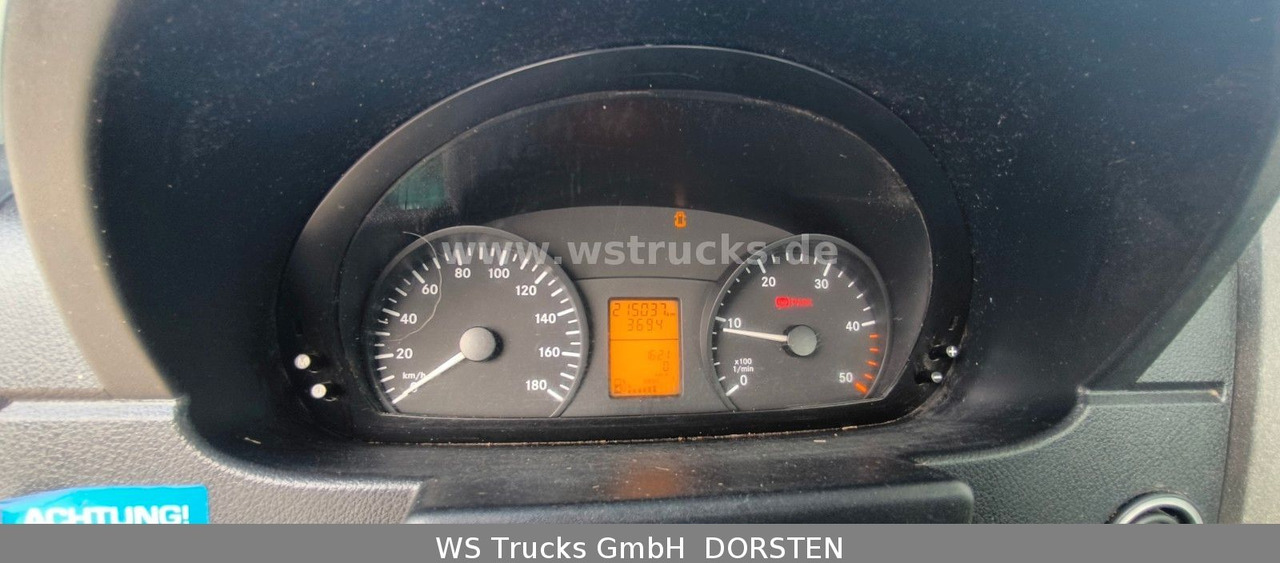 Pritsche Transporter Mercedes-Benz Sprinter II Pritsche215 CDI: das Bild 11