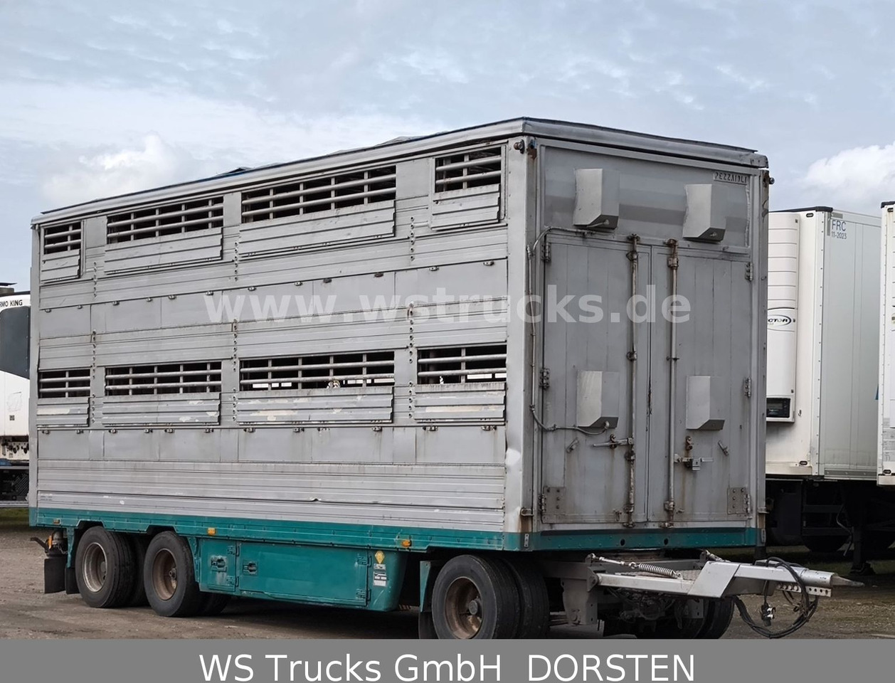 Pezzaioli Pezzaiolli 2 Stock RBA31F ausfahrbares Dach - Tiertransporter Anhänger: das Bild 2 Pezzaioli Pezzaiolli 2 Stock RBA31F ausfahrbares Dach - Tiertransporter Anhänger: das Bild 2