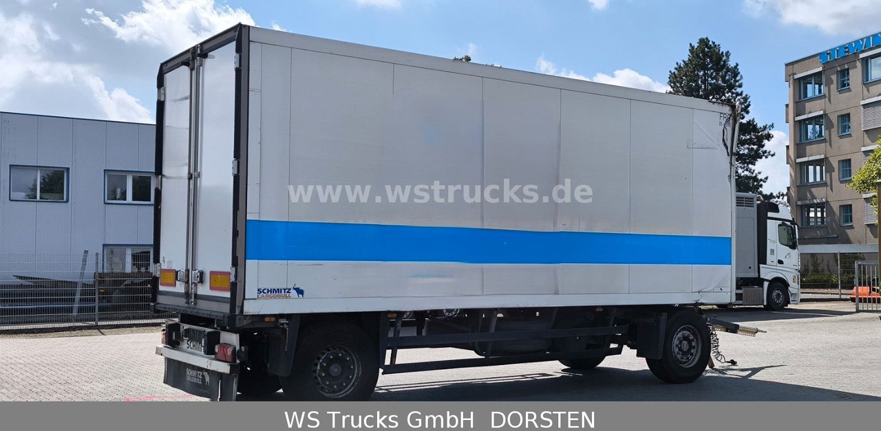 Schmitz Cargobull KO18 Maxima 1000 Rohrbahn Fleisch - Kühlkoffer Anhänger: das Bild 4 Schmitz Cargobull KO18 Maxima 1000 Rohrbahn Fleisch - Kühlkoffer Anhänger: das Bild 4