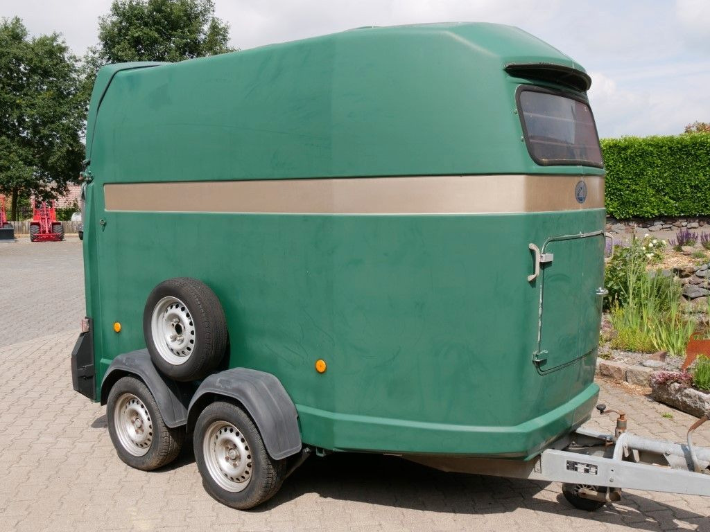 Westfalia Vollpoly 2 Pferde - Pferdeanhänger: das Bild 2 Westfalia Vollpoly 2 Pferde - Pferdeanhänger: das Bild 2