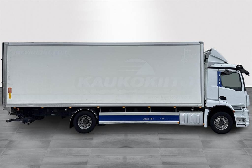 Mercedes-Benz ACTROS 1832 - Koffer LKW: das Bild 4 Mercedes-Benz ACTROS 1832 - Koffer LKW: das Bild 4