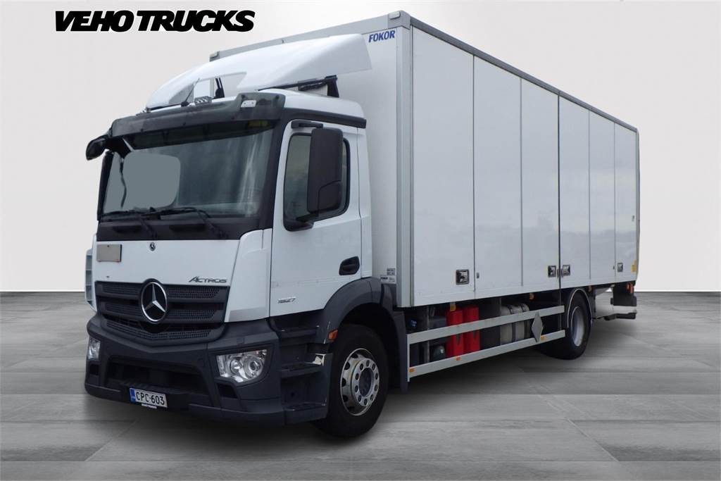Mercedes-Benz ACTROS 5 1827 KSA-kori + PL - Isotherm LKW: das Bild 1 Mercedes-Benz ACTROS 5 1827 KSA-kori + PL - Isotherm LKW: das Bild 1