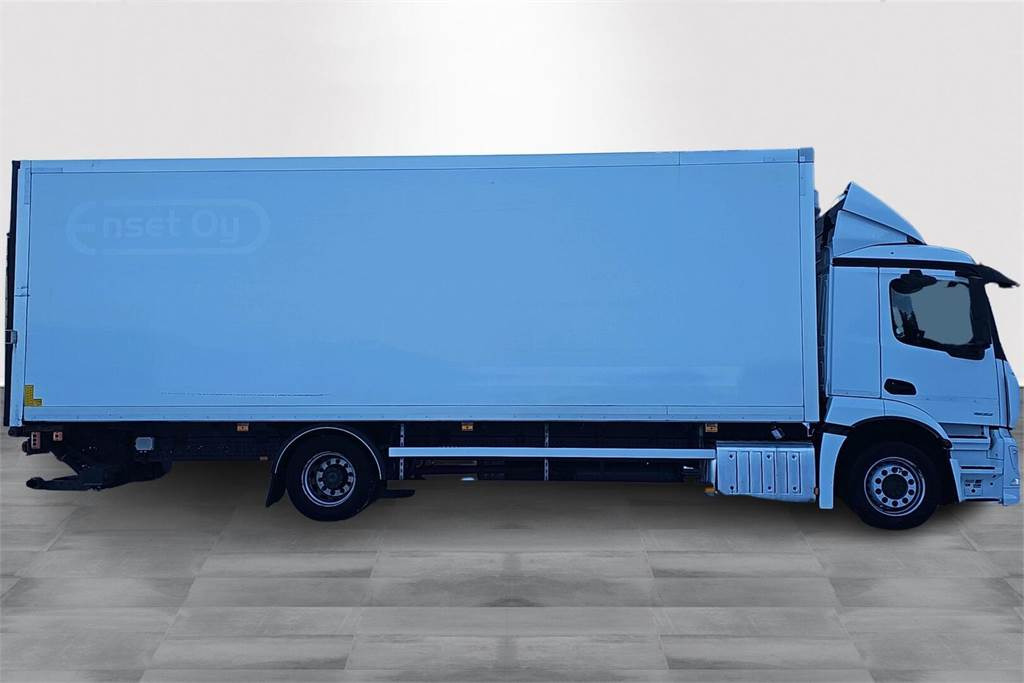 Mercedes-Benz ACTROS 5 1832 LNR 4x2 8,5n Fokor Ksa-umpikori - Koffer LKW: das Bild 4 Mercedes-Benz ACTROS 5 1832 LNR 4x2 8,5n Fokor Ksa-umpikori - Koffer LKW: das Bild 4