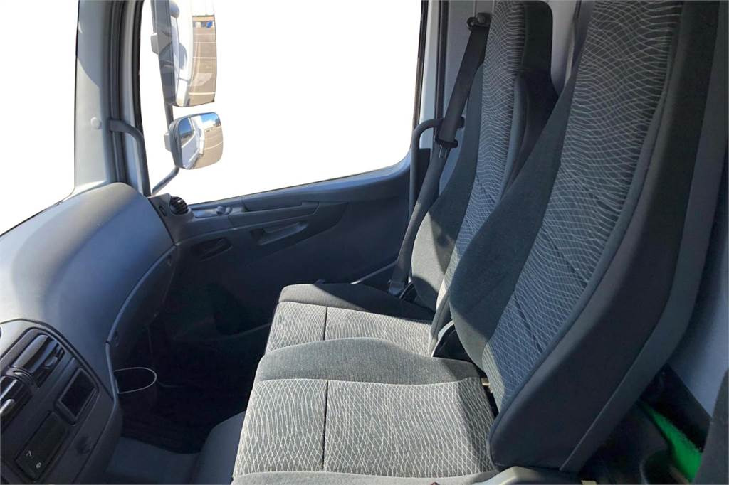 Sattelzugmaschine Mercedes-Benz ATEGO 1524 L 4x2 7,65m Fokor Ksa-umpikori: das Bild 15