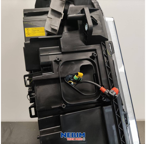 Volvo Volvo - 22239250 - Koplamp links FH16 Bi Xenon - Ersatzteile für LKW: das Bild 4 Volvo Volvo - 22239250 - Koplamp links FH16 Bi Xenon - Ersatzteile für LKW: das Bild 4