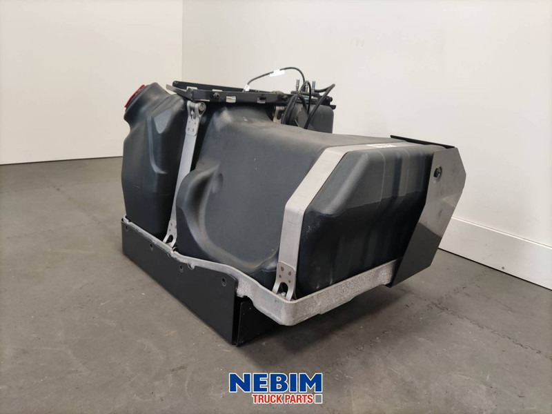 Volvo Volvo - 23267256 - Adbluetank - Ersatzteile für LKW: das Bild 2 Volvo Volvo - 23267256 - Adbluetank - Ersatzteile für LKW: das Bild 2