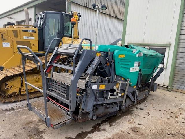 Vögele Super 800i MIETE / RENTAL (12001592) - Asphaltfertiger/ Straßenfertiger: das Bild 3 Vögele Super 800i MIETE / RENTAL (12001592) - Asphaltfertiger/ Straßenfertiger: das Bild 3