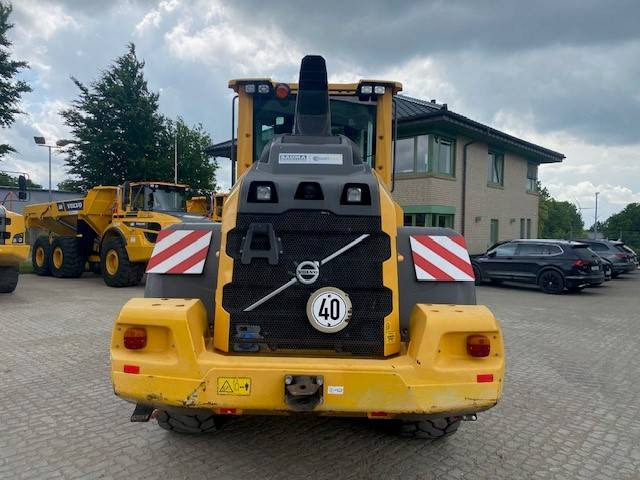 Volvo L 90 H MIETE / RENTAL (12001013) - Radlader: das Bild 4 Volvo L 90 H MIETE / RENTAL (12001013) - Radlader: das Bild 4